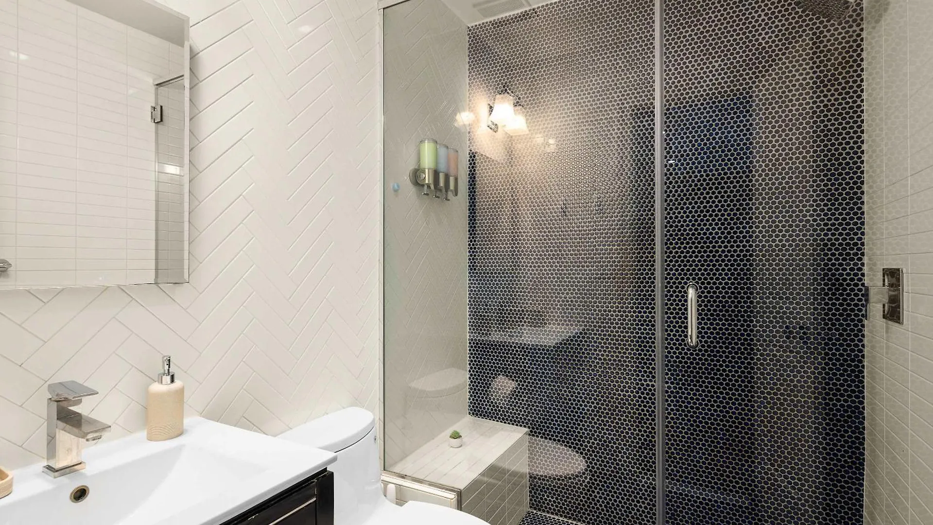 Elegant & Modern Stay New York